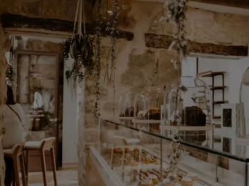 🌟 LUMI’KIDS RECRUTE ! 🌟

Tu es prêt(e) à te lancer dans une toute nouvelle aventure pleine de rires, de gâteaux et de magie ? 🍪✨

Lumi’Kids ouvre bientôt ses...