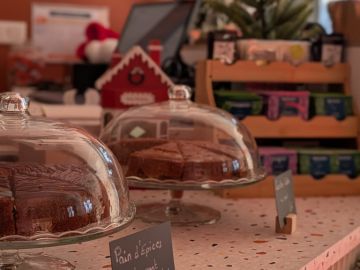 ✨ Chez Lumi’Kids, on veut le meilleur pour les familles.
Pour accompagner vos moments détente au salon de thé, nous avons choisi les douceurs...